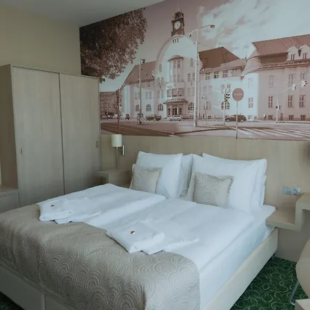 Kosice Hotel فندق كَشّا