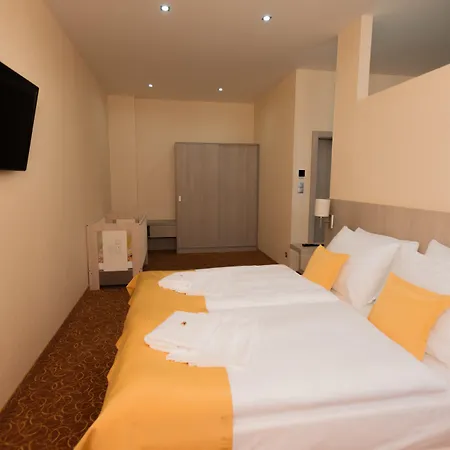 Kosice Hotel فندق